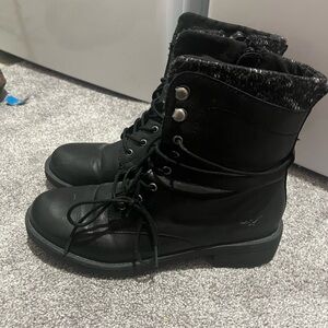 Black Lace-Up Boots